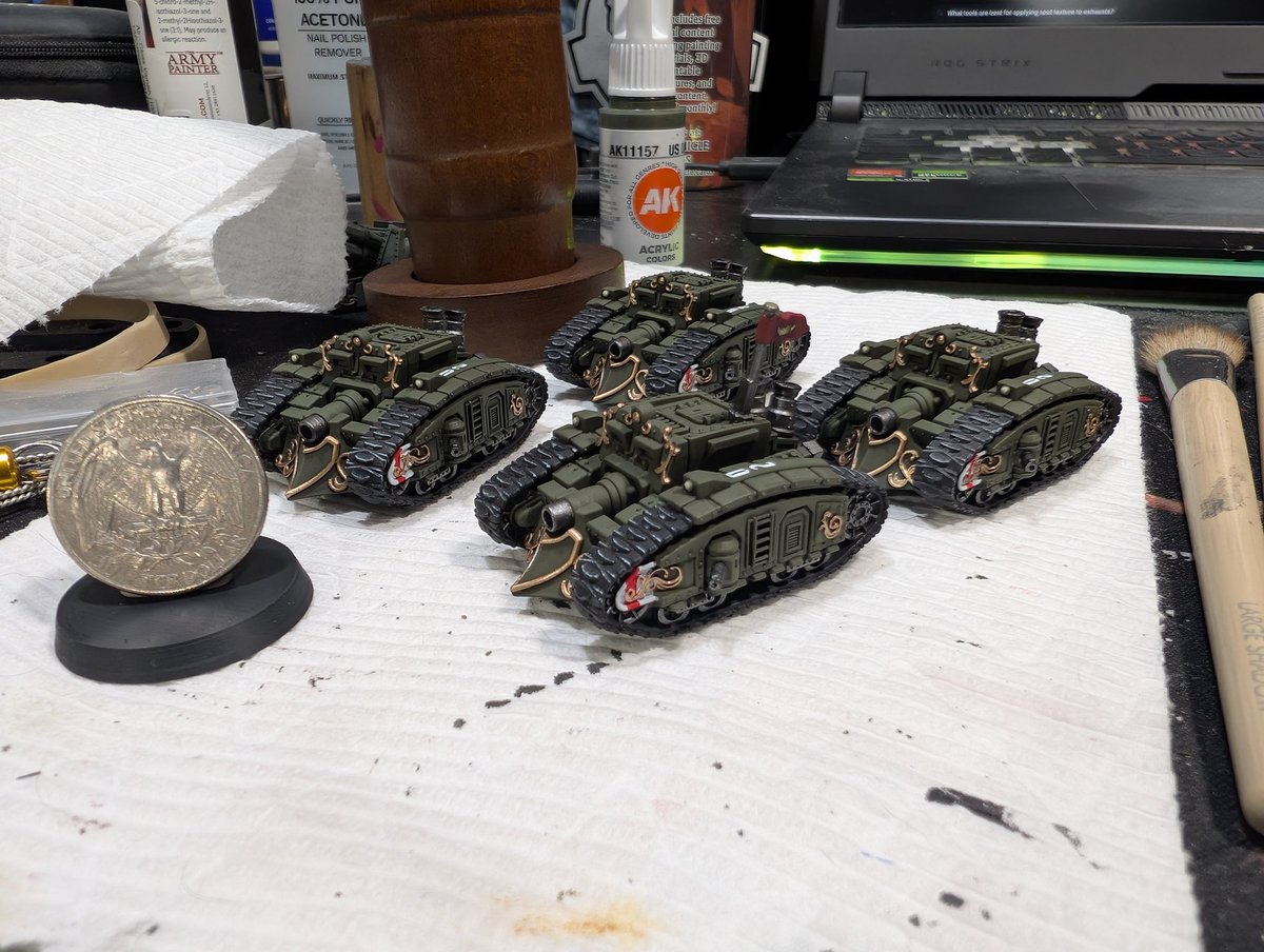 EFMinis's tweet photo. Some #armouredclash Crown minis I've been painting up, @warcradlestudio has done an incredible job of detailing these!  Also shoutout to @gtHobbies and @ebayminirescues for starting Goblin hobbies with their Stampin kit! https://t.co/GkDFnGQvUl