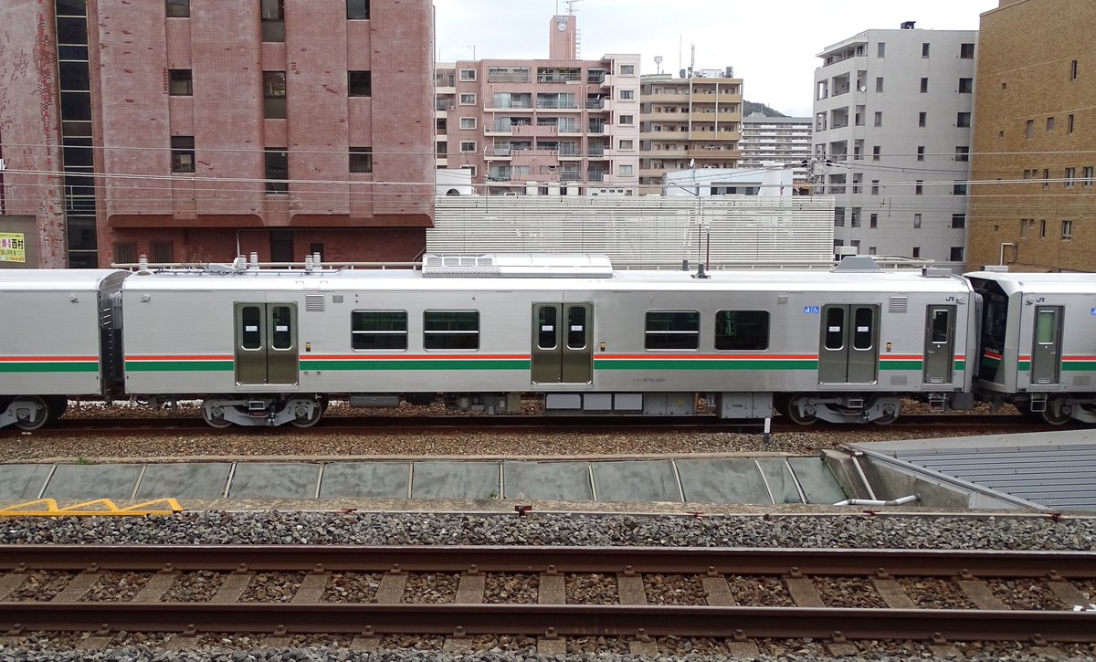 まりるばす tweet media