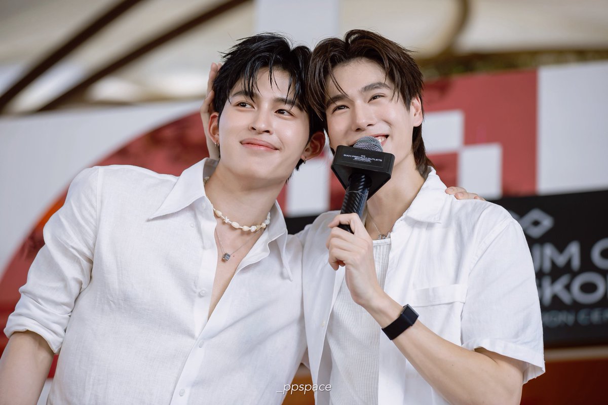 ce •౿• tweet media