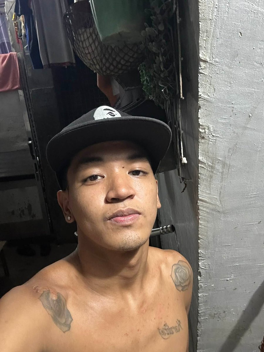 aymgongs🇱🇷 tweet media