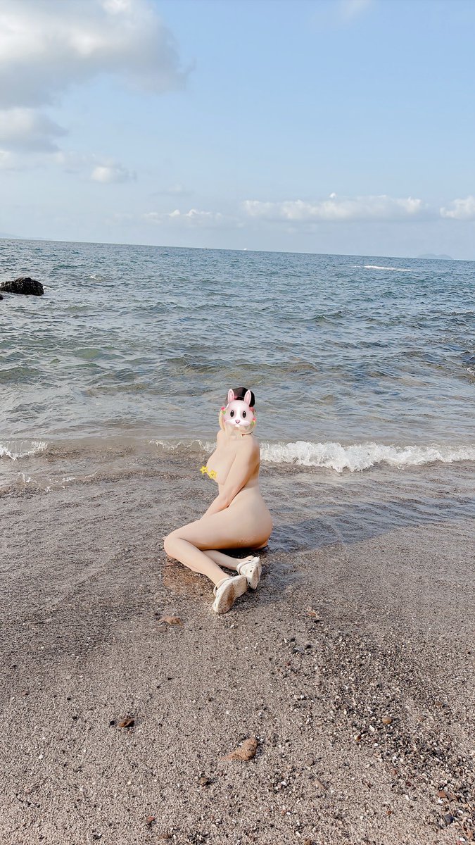 The mask swinger tweet media