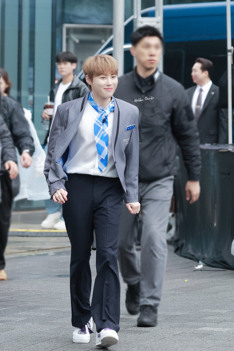 골클 GoldenCloud tweet media