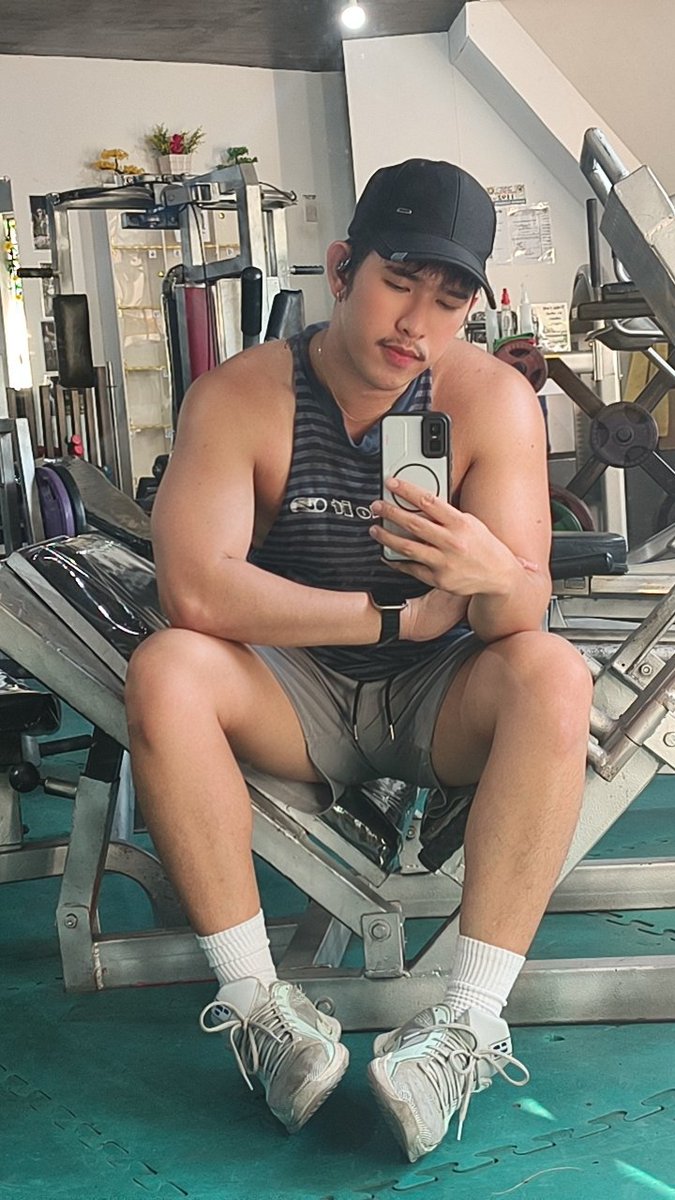 rnlmrn1997's tweet photo. PULL DAY! 🏋‍♂️😵‍💫 https://t.co/DoyXR2vRSi
