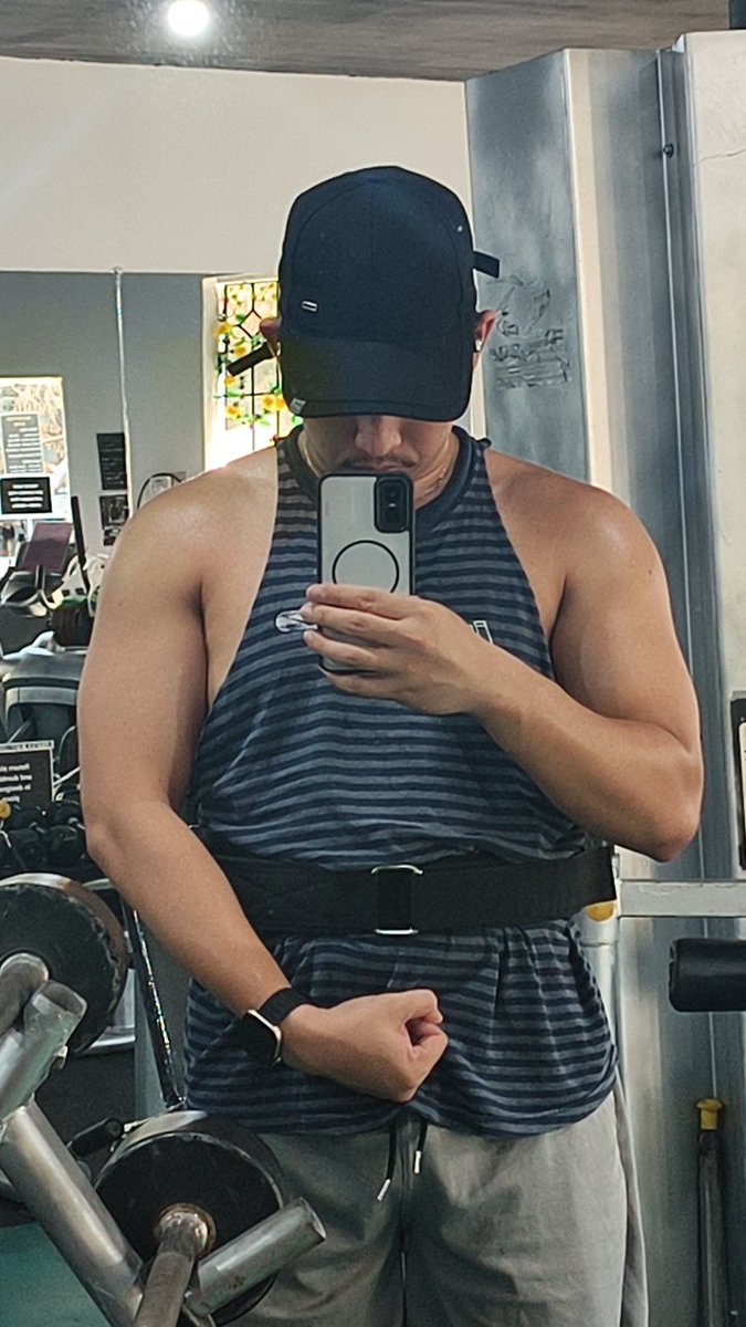rnlmrn1997's tweet photo. PULL DAY! 🏋‍♂️😵‍💫 https://t.co/DoyXR2vRSi