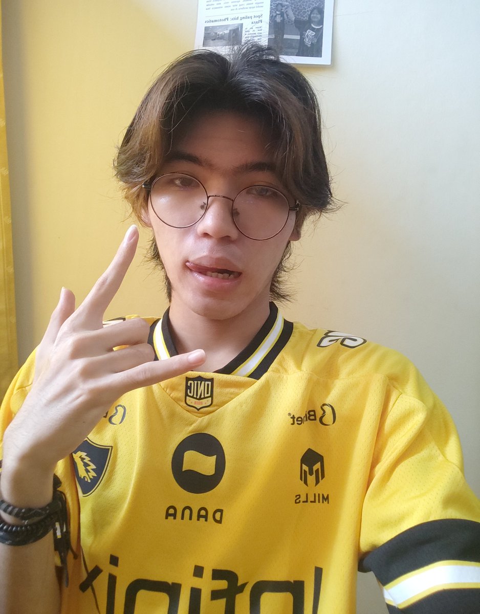 Hansanitizer tweet media