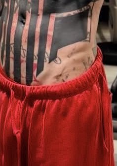 kristenESTXX 🚬 tweet media