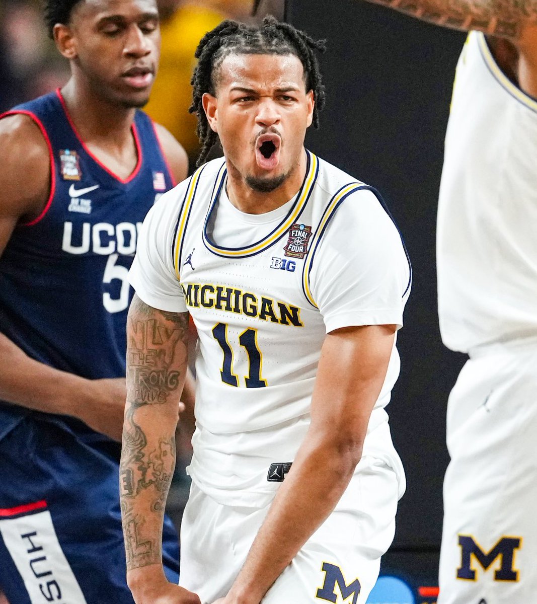 Front Office Sports tweet media