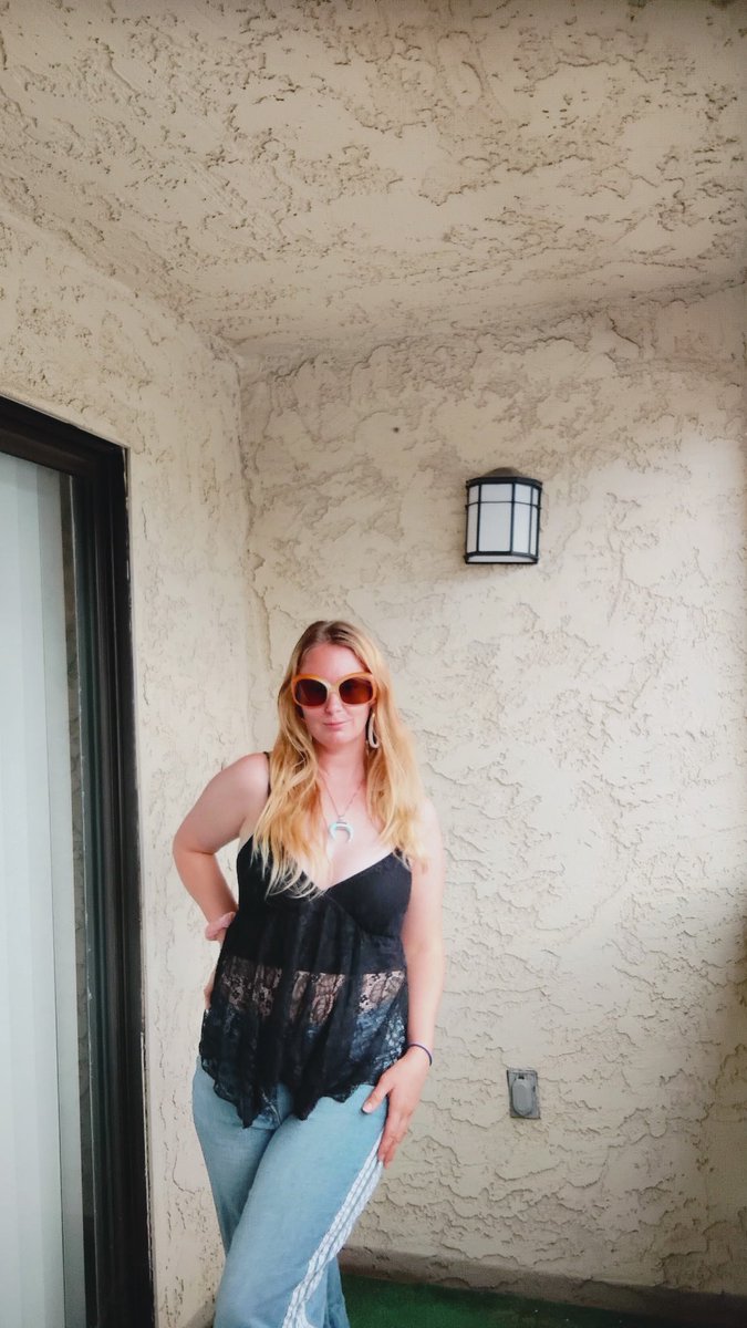 Grace Robison 👑 tweet media