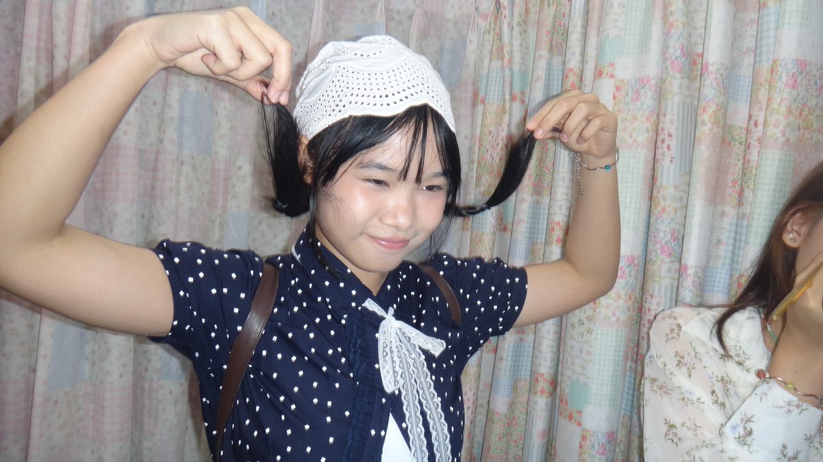 𓂃⋆｡˚ 🫐 Sony DSC-TX10 🌊💙

ยังว่างน้าพร้อมโอนลดเหลือ 2,390.- ‼️

🎀 อุปกรณ์ที่ได้รับ : กล้อง แบตเตอรี่ ที่ชาร์จ เมม และของแถม

🛠 ตำหนิ : รอยตามการใช้งาน และ รอยร้าวตรงบอดี้ (ไม่มีผลต่อรูปภาพและการใช้งาน)
#ส่งต่อกล้อง #ส่งต่อกล้องดิจิตอล #กล้องดิจิตอล #กล้องดิจิตอลมือสอง