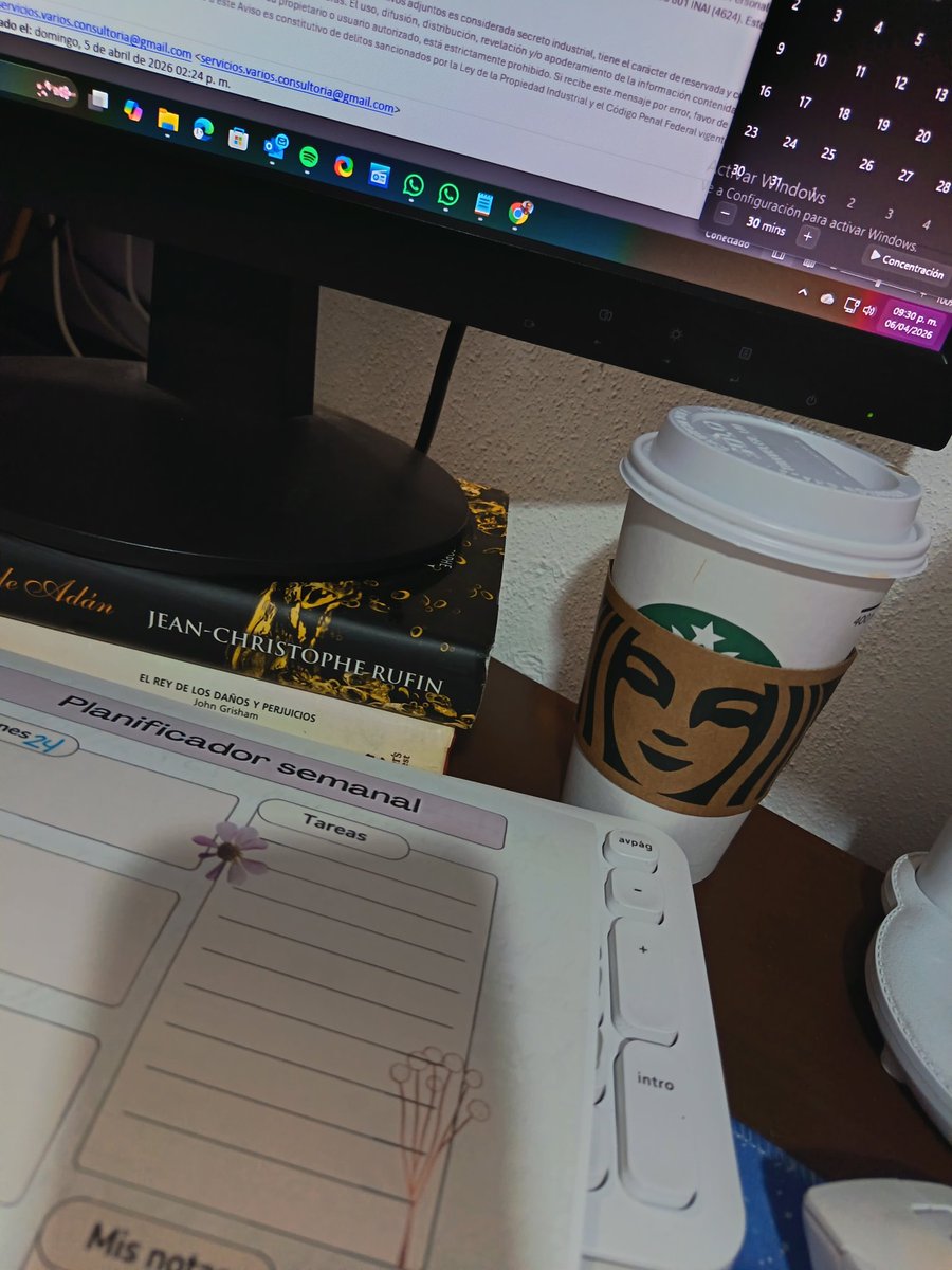 No saben lo bonito que senti.
La Bendi me compro un cafe.
Esos detalles son un 🔅