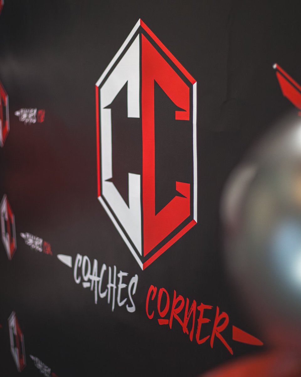 Coaches Corner 🎙 tweet media