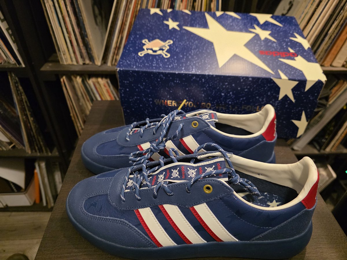 VanceLawrence's tweet image. April 7th 2026, might be the first time anyone's performed a DJ set while wearing the @AmericanOutlaws' #ADIDAS Iconics, which will be in Houston's City Hall :-) Excited to rock 'em! Big up to the AO for this design for reals!!
#AmericanOutlaws #DJlife #Houston #CityHall