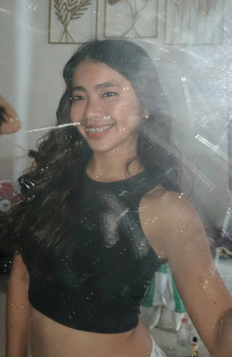 millie ⁷ busy 🪭 tweet media