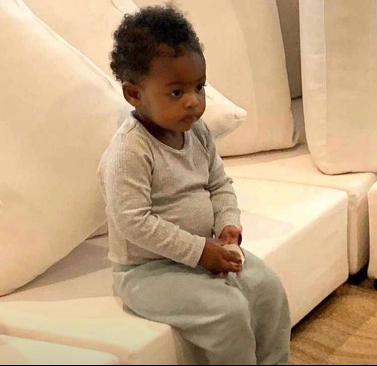 Ntombi N tweet media