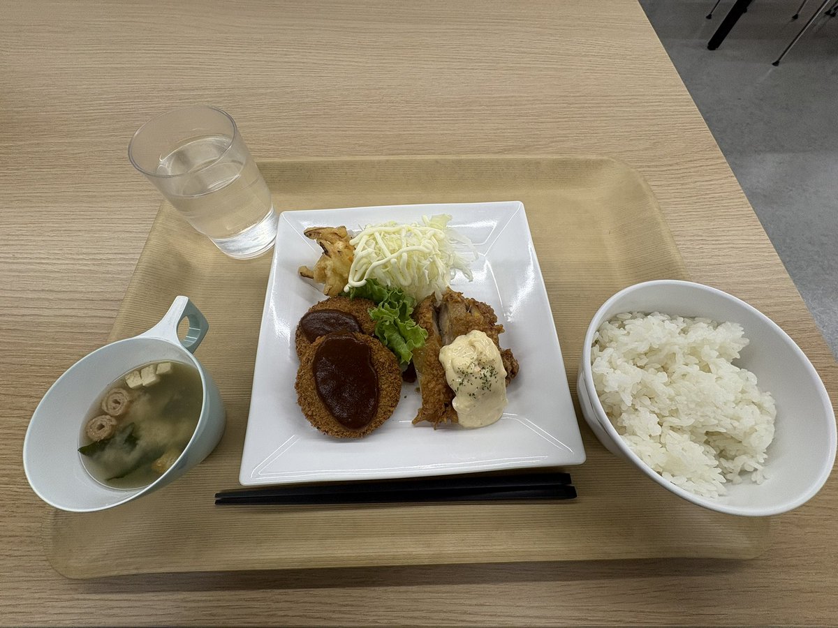 はづき@ガチャ禁なう tweet media