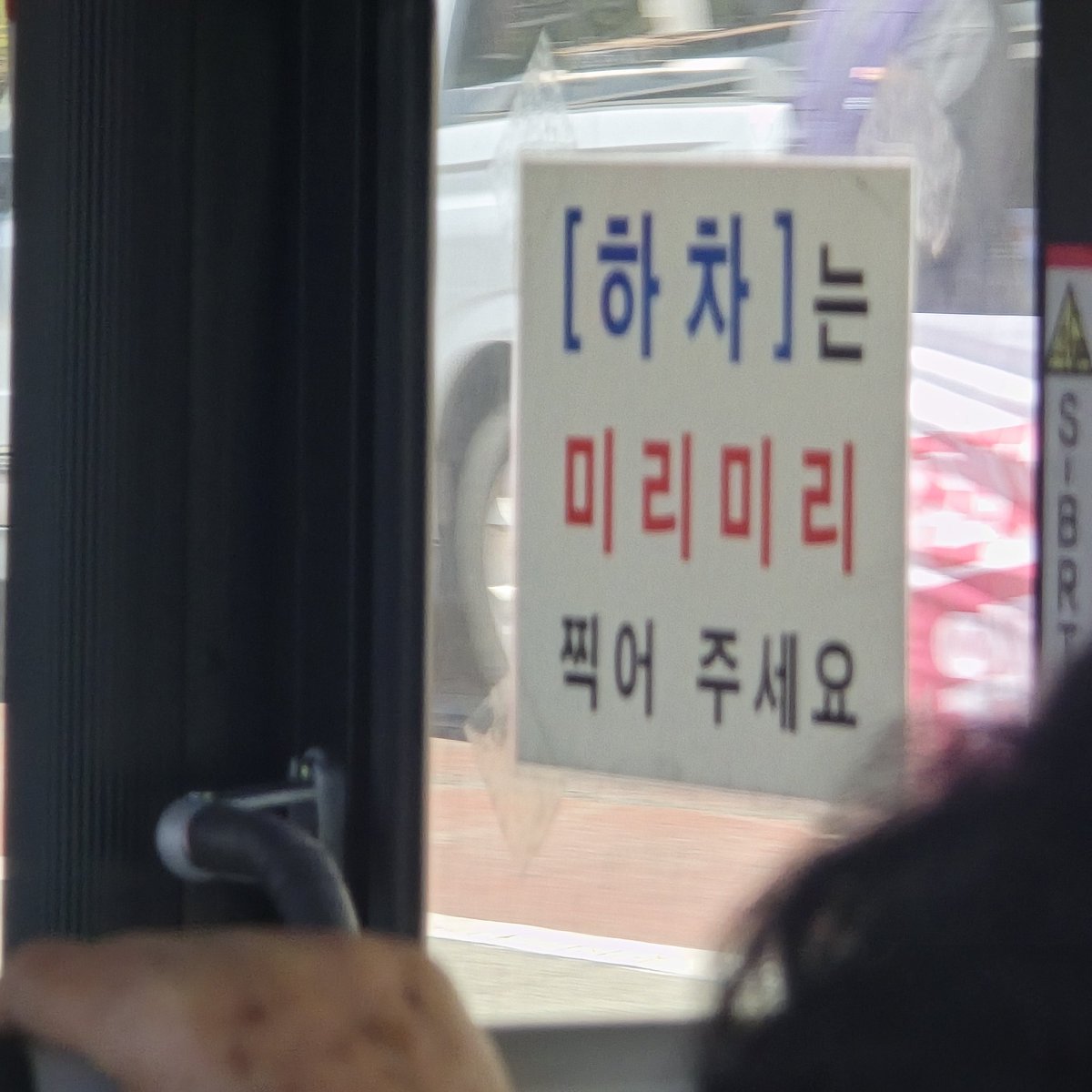 구름 tweet media