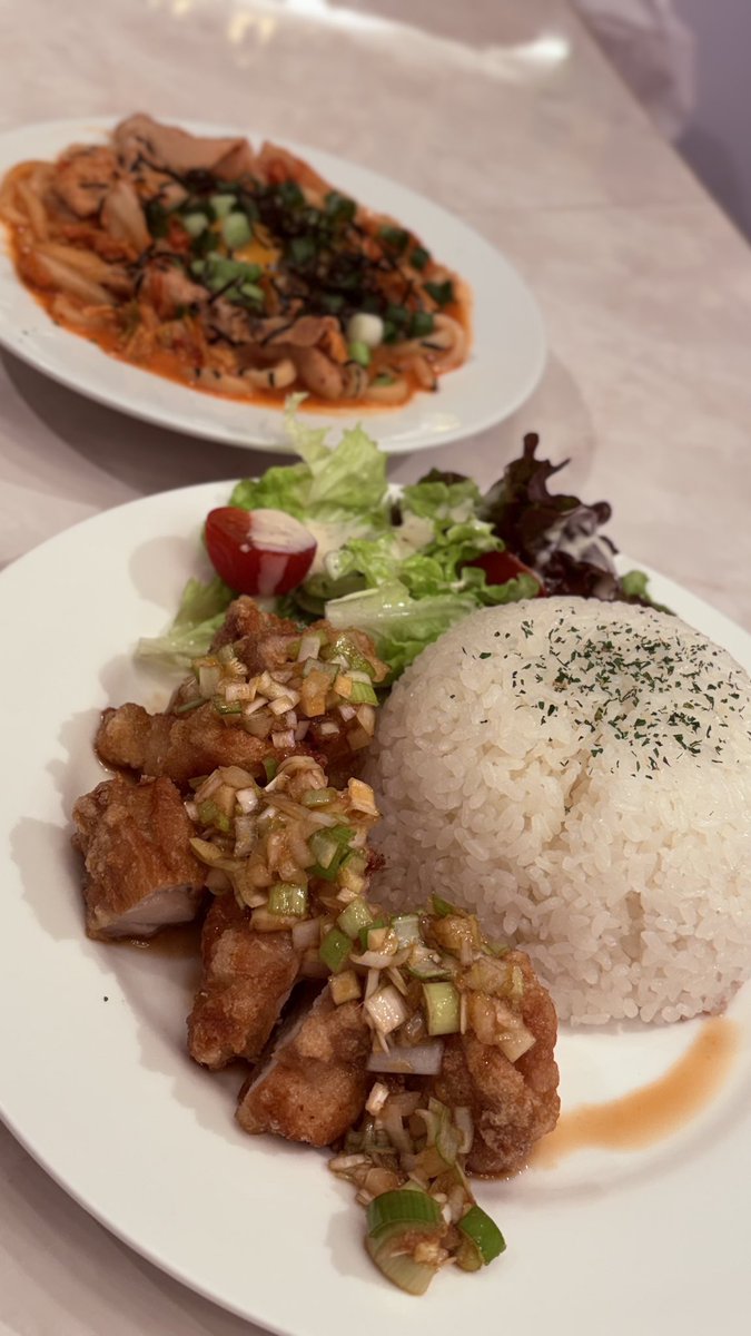 クイーンズコート ~女神の中庭~|秋葉原メイドカフェ tweet media