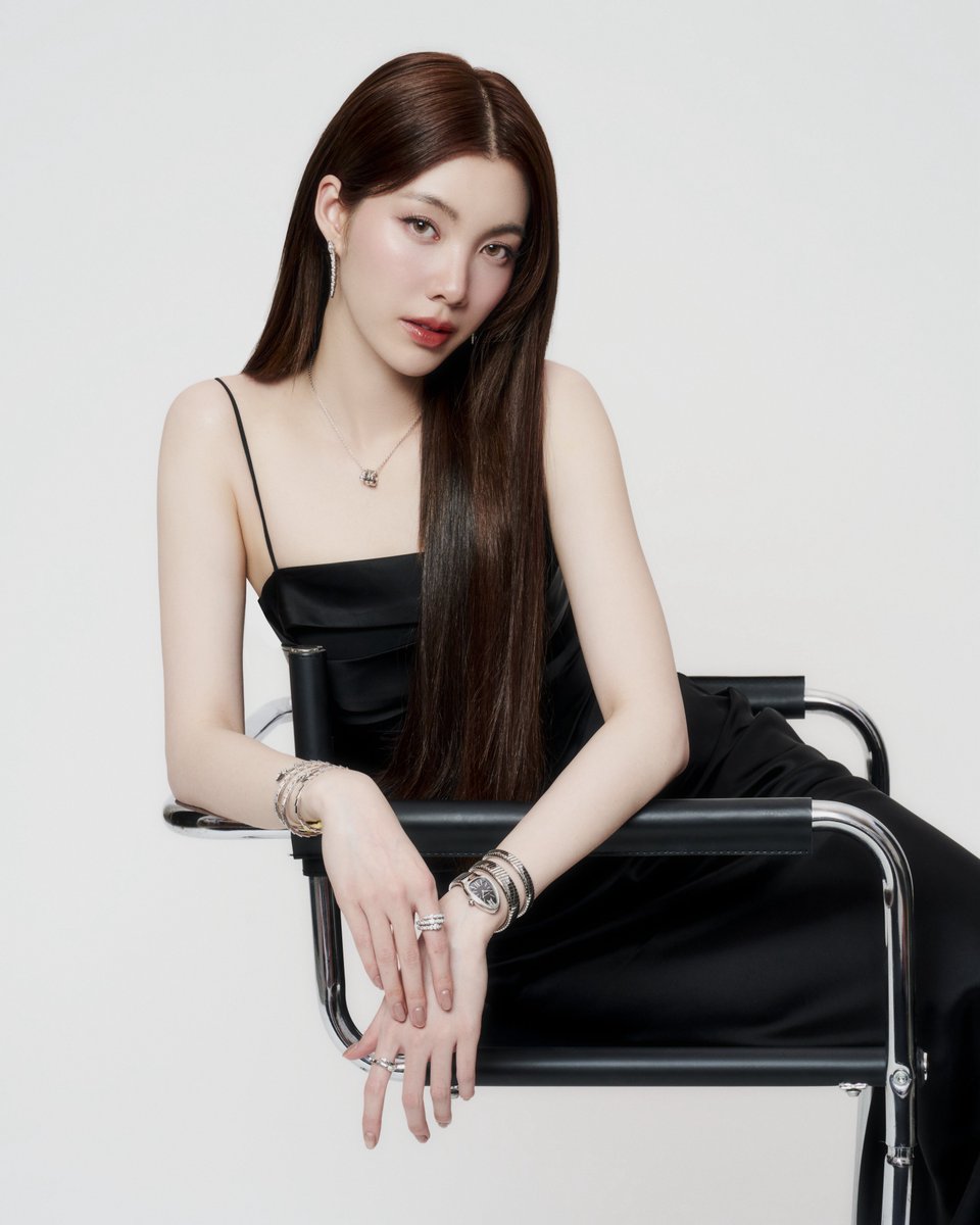 SiamParagon tweet media