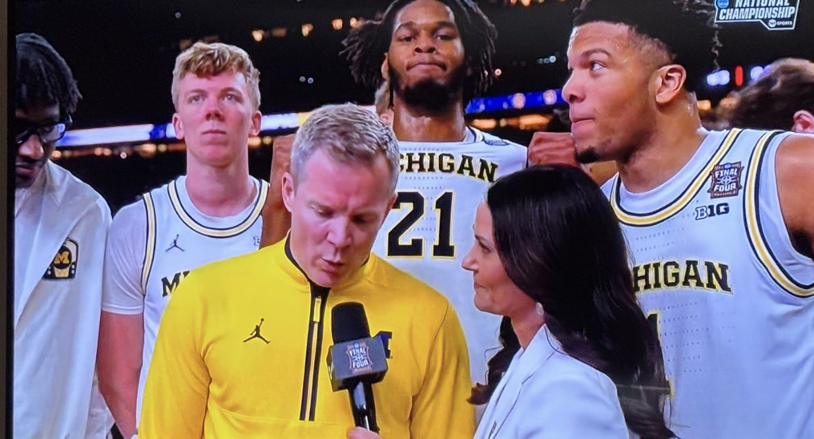 slb7291975's tweet photo. Faces of The 2026 Michigan Wolverines National Champions
#GoBlue #HAIL @umichbball
#MarchMadness #NationalChampions
#CutDownTheNets https://t.co/JxTnUW6DeN
