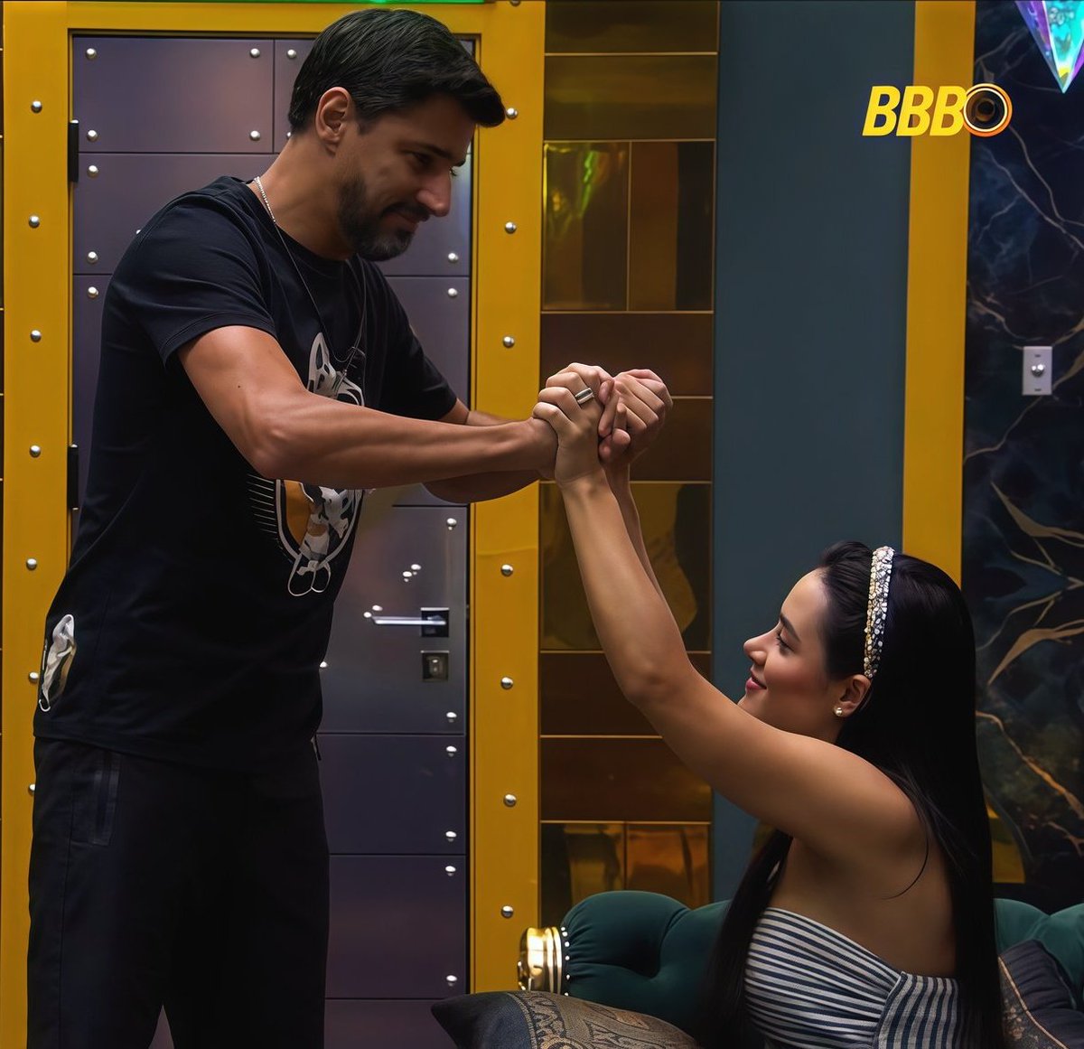 Ana 🤠 tweet media