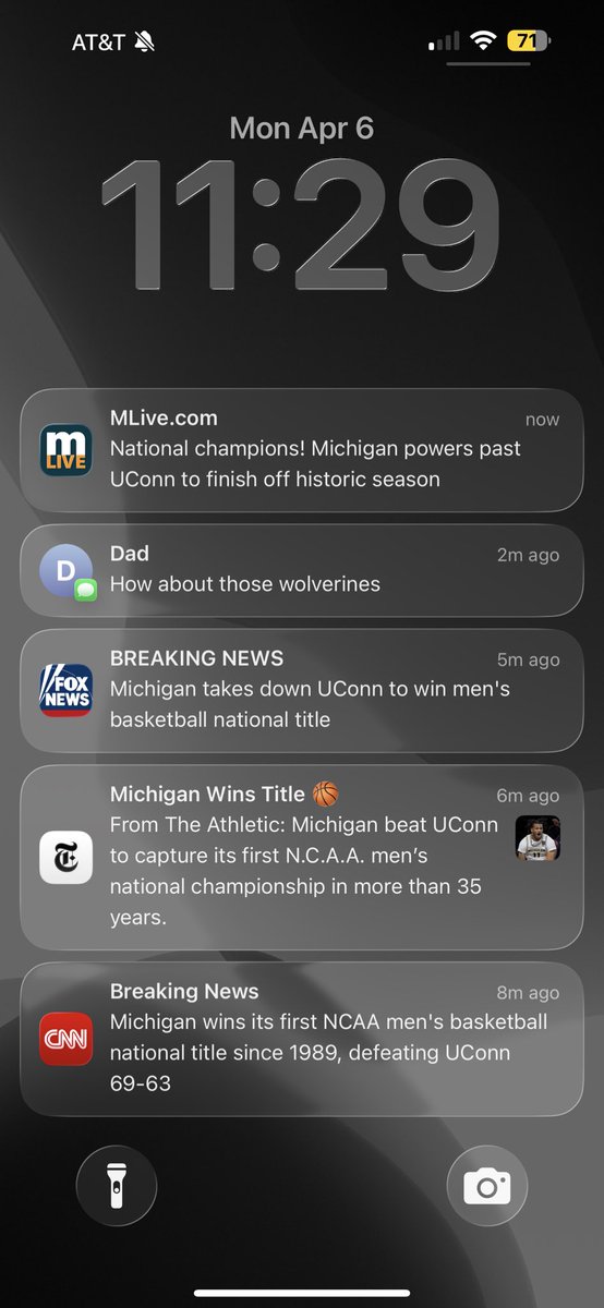 Kyle_Leighton's tweet photo. Cut down the nets! Go Blue! 〽️🏆🏀 https://t.co/diTn6uEFcD