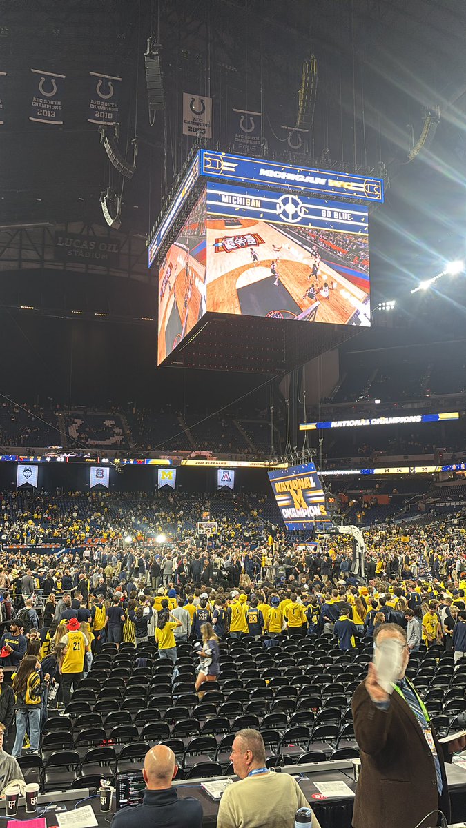 zacheich's tweet photo. Hey @KyleChurchUMich you did it. https://t.co/1Mo42O81Gw