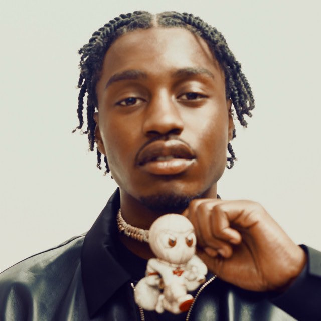 tyorigino's tweet image. 🚨速報🚨

Lil TjayのチームによるとTjayは銃撃されておらず

今回のOffsetとの事件に関連して現在拘束されているという