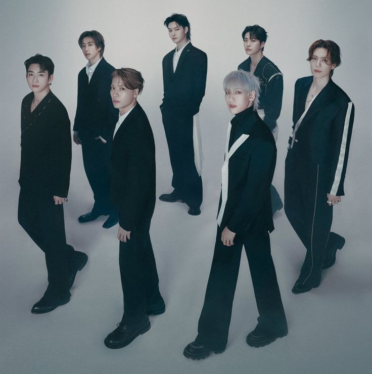 เดบิวต์มาเป็นนูน่าของคยอม-TRUST ME &Interluna🐜🌕 tweet media