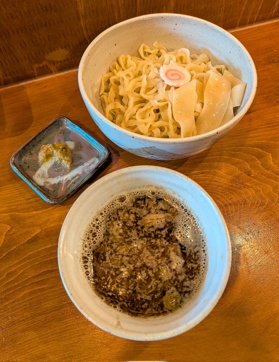 呑むために働くのか🍶働くために呑むのか🍺 tweet media