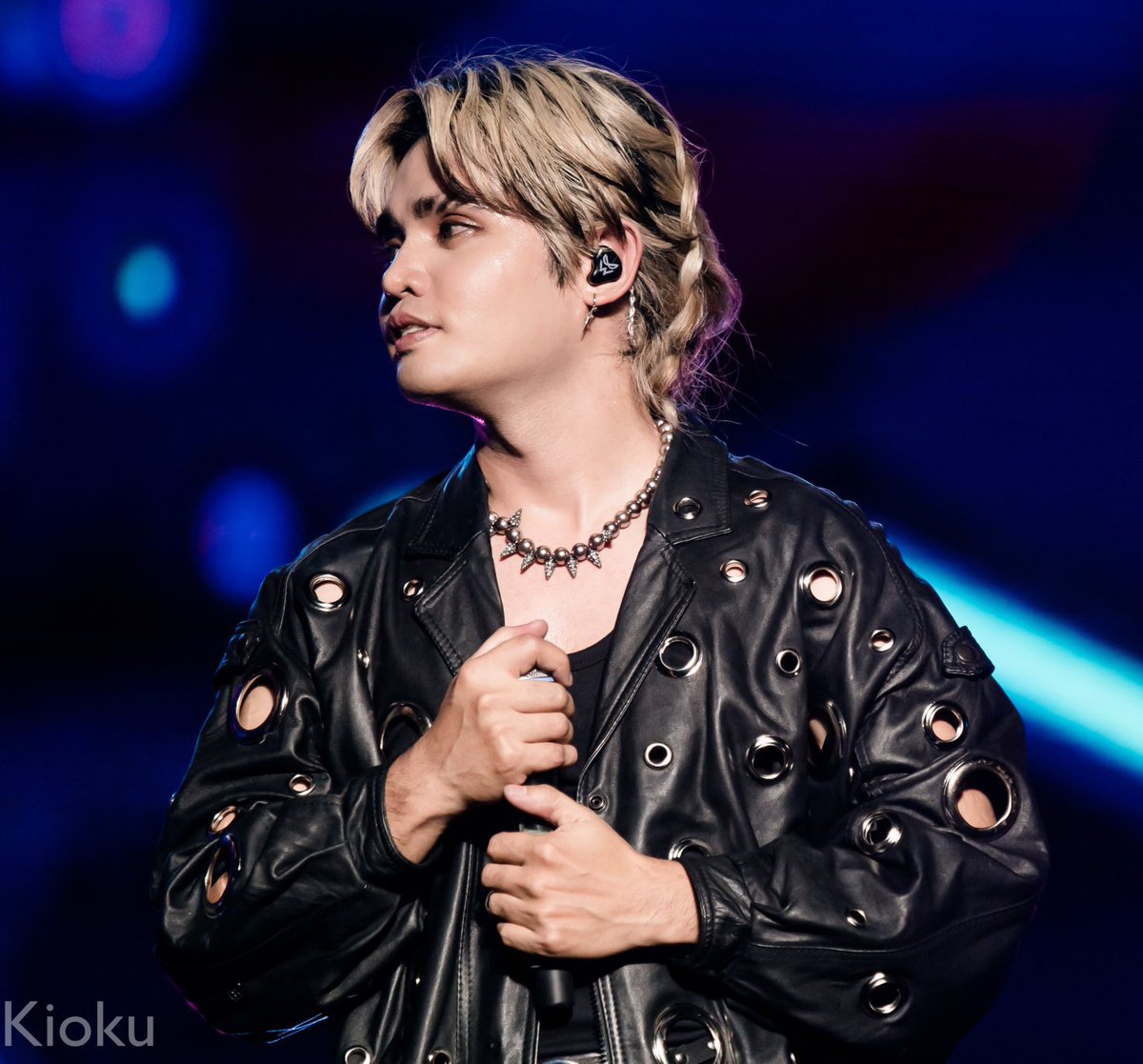 ¹¹⁸Icemaiden21 🐺 ⃝🌭🦕⛅ tweet media