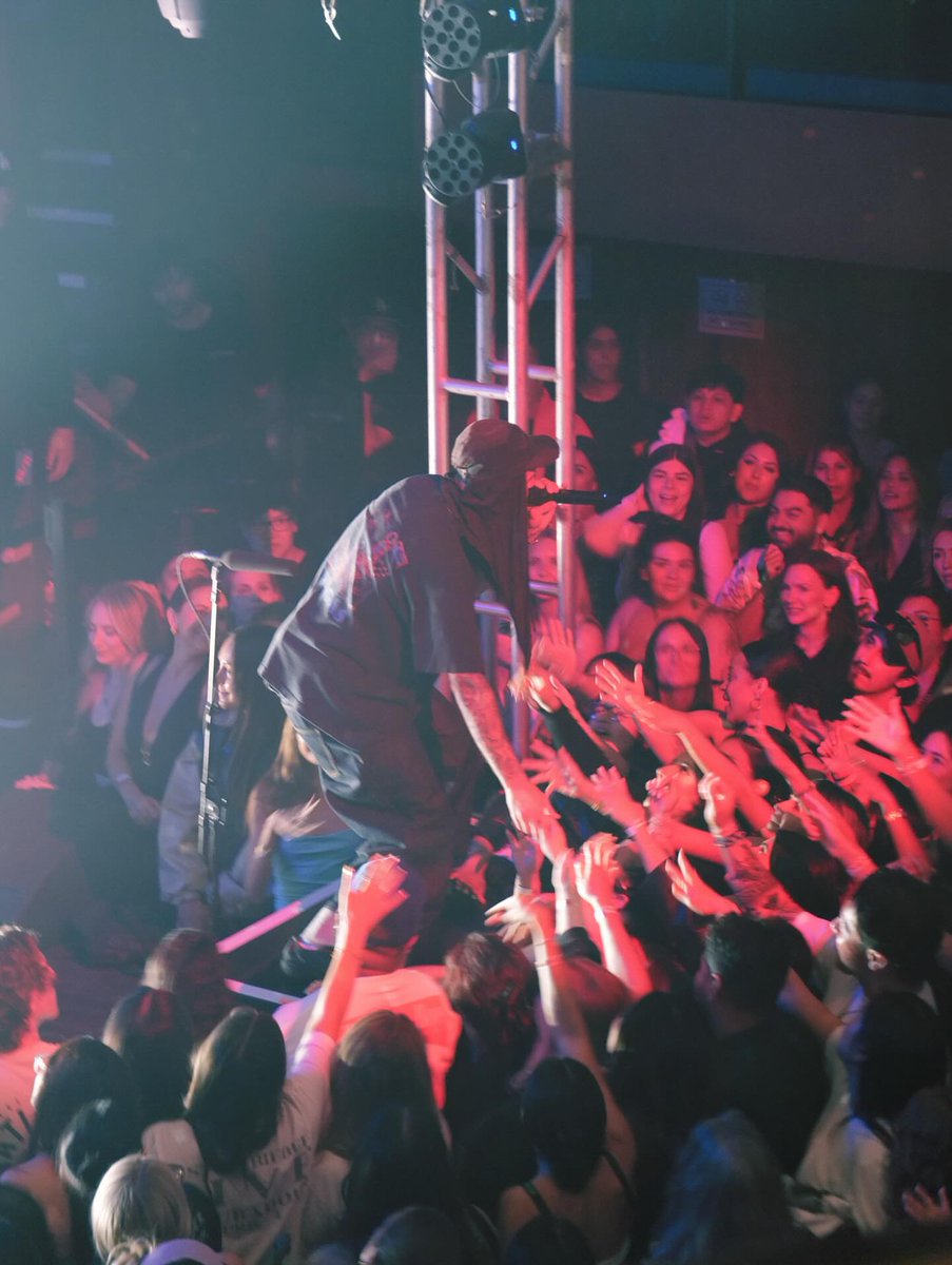 Justin Bieber México tweet media