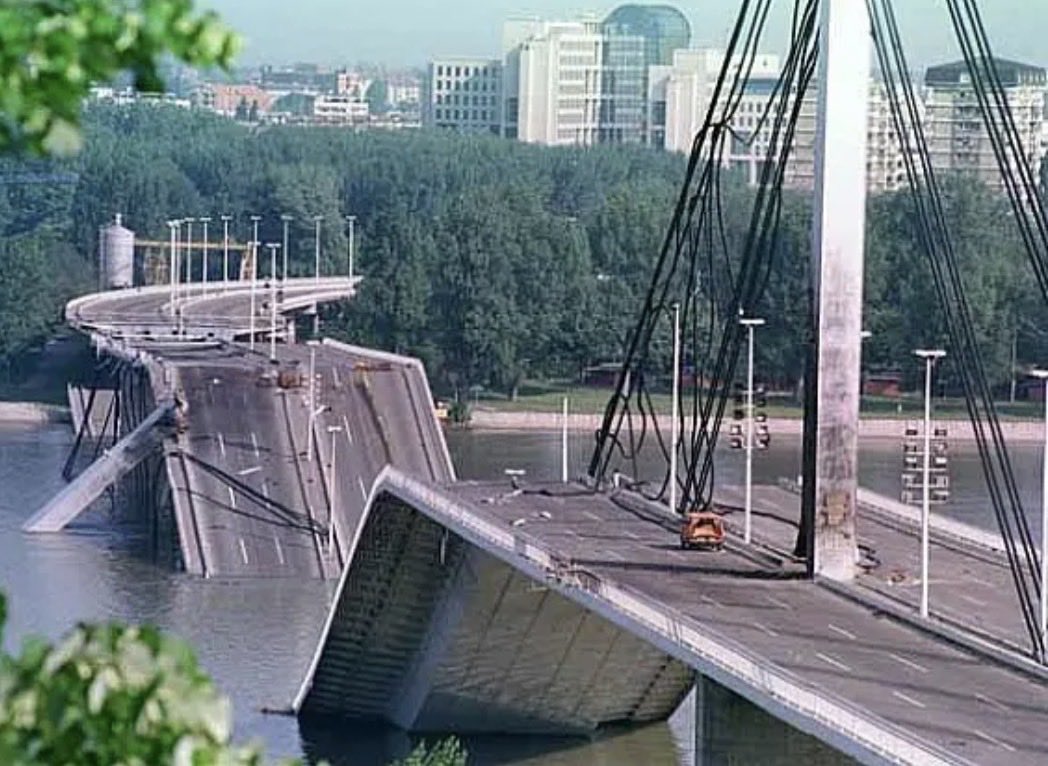 Rusty Spoon tweet media