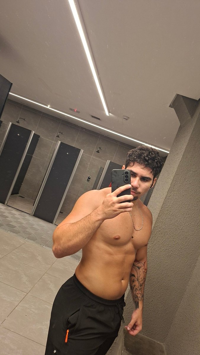 Me chamam de Pedrão tweet media