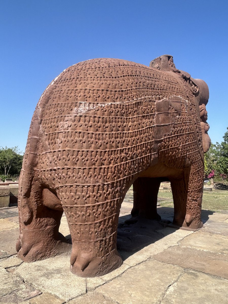 Huna Invader The Eran inscription (my click) on the neck of Lord Varaha, 6th CE. It ...