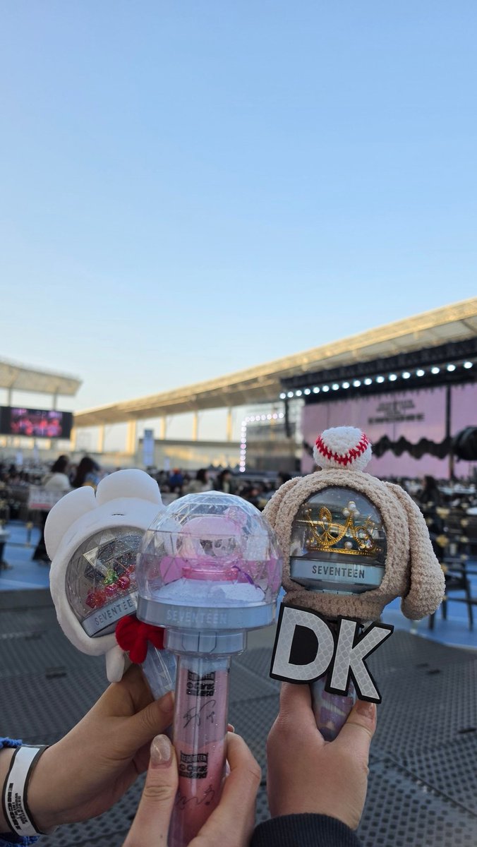 도겸해🌻☀️ tweet media