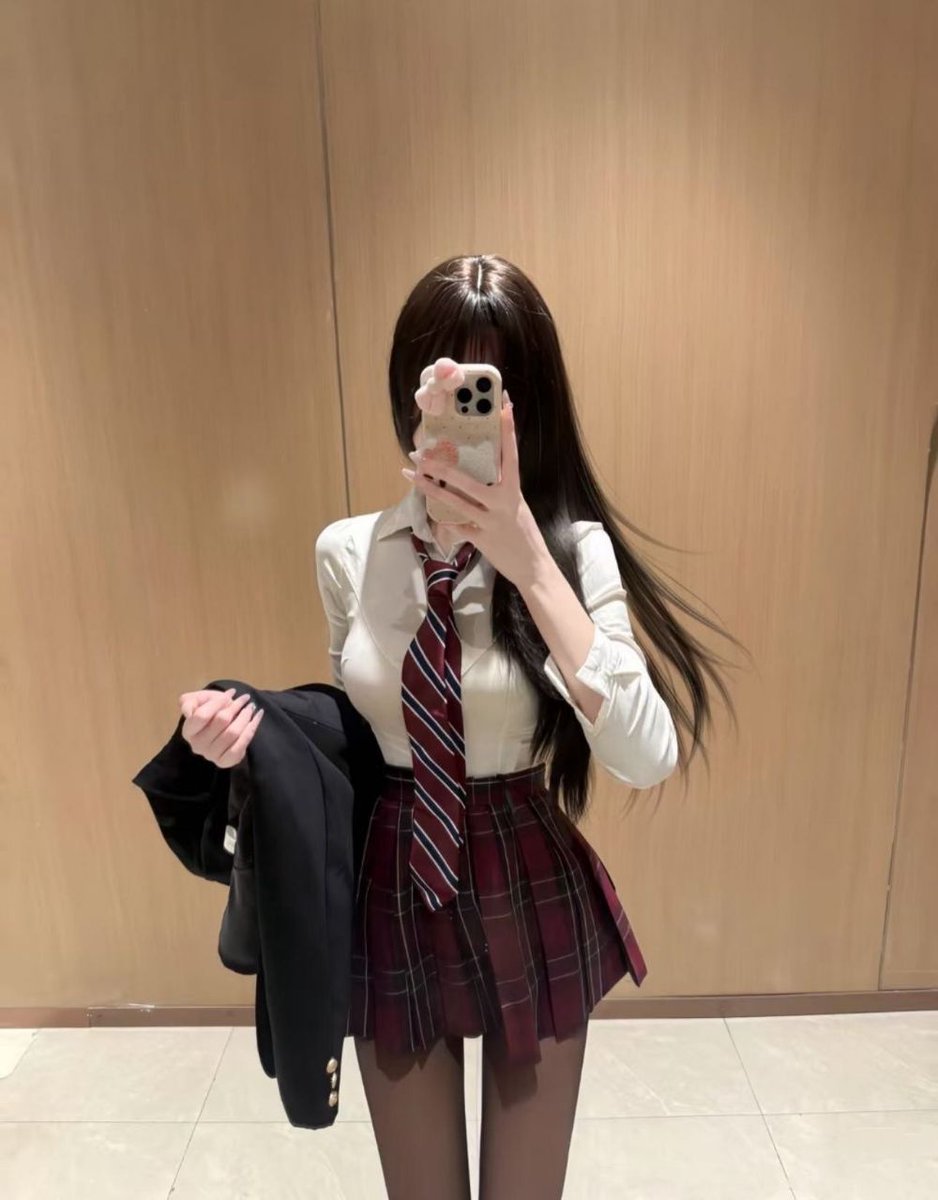 伯驹(招妹) tweet media
