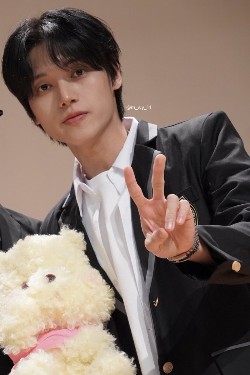 🐈‍⬛ tweet media