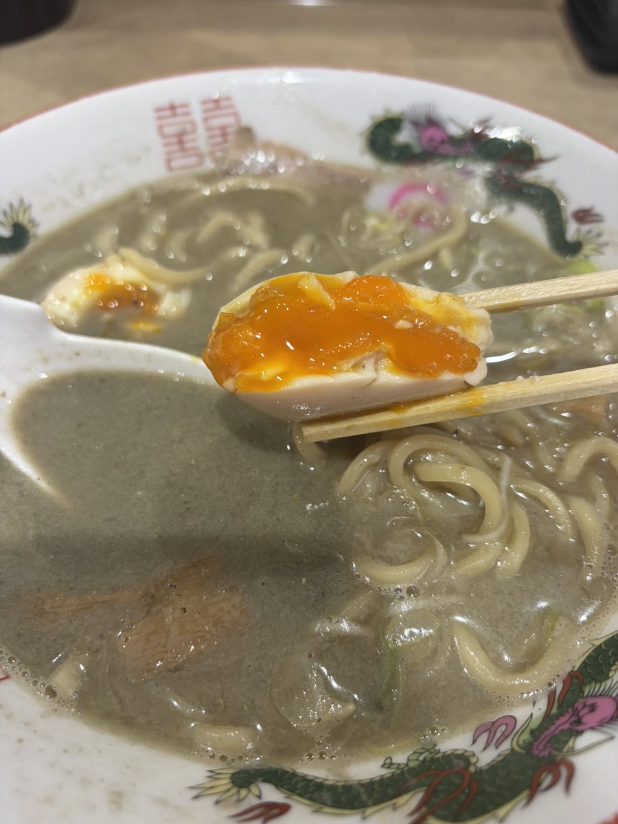 コバヤシ tweet media