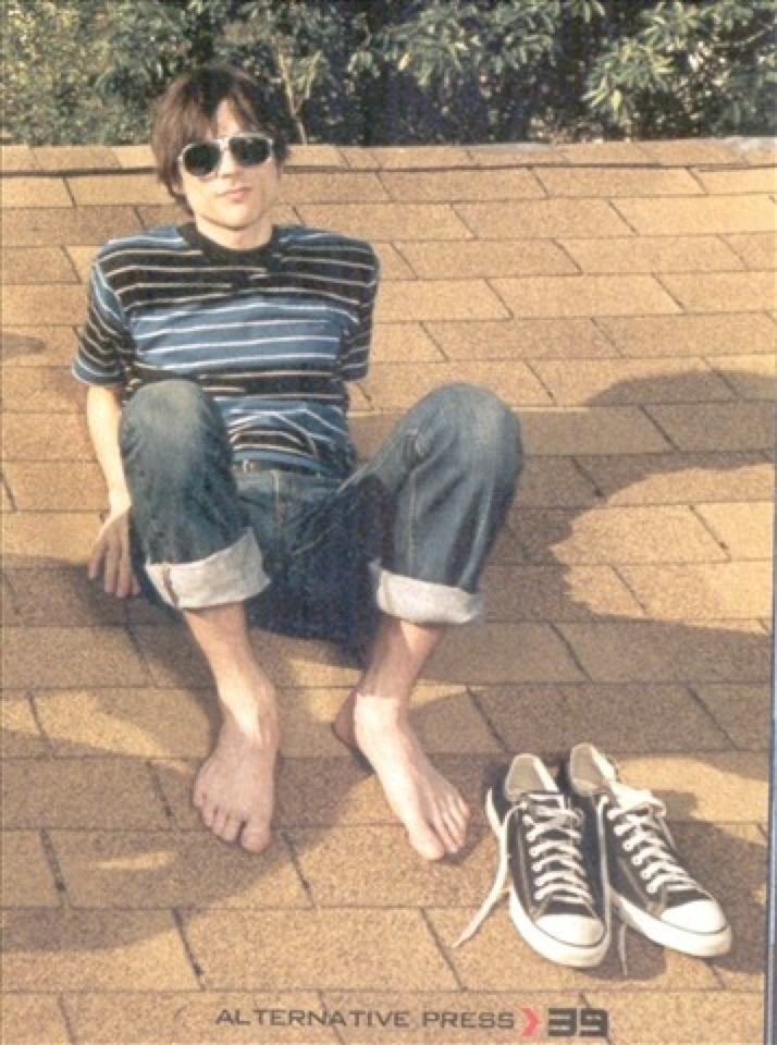 : ̗̀➛ brian bell daily ✧.* tweet media