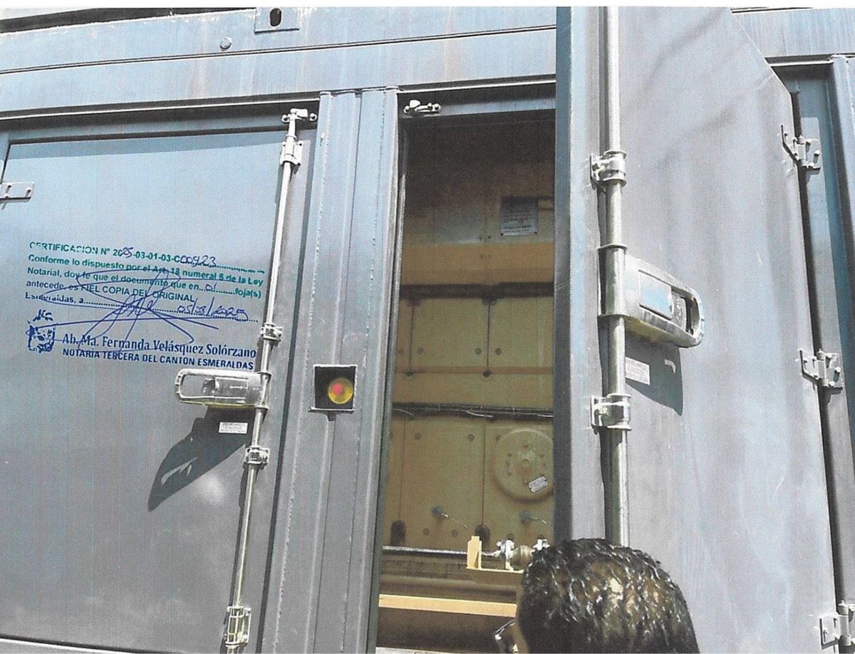 faustoyepezTA's tweet image. En julio/2025 la notaría 3ra de Esmeraldas María F. Velásquez constató que motores entregados por #ATM no servían.  Uno con más de 14 mil horas de uso (equivalente a tenerlo encendido sin parar un año y medio) 
@CELECEPOficial  los recibió "a satisfacción..." 6 meses antes. ⤵️