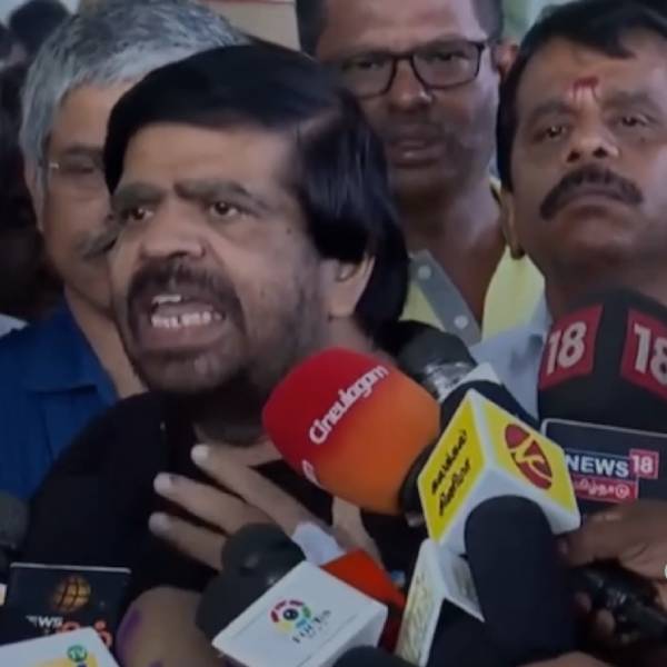 Deepa Vijay ツ tweet media