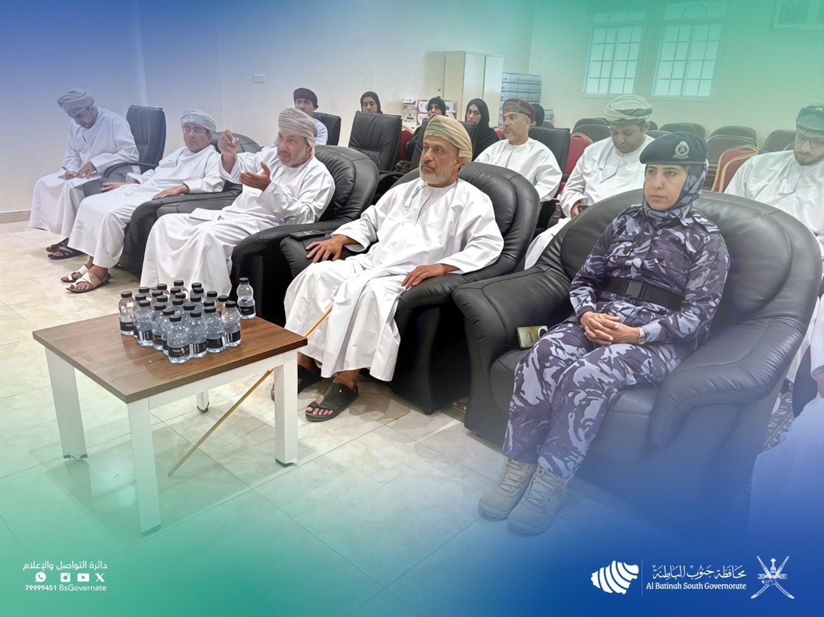 BsGovernate's tweet photo. بهدف تدشين مشروع تحديد الاحتياجات الصحية، عقدت اللجنة الصحية بولاية وادي المعاول اجتماعها الثاني لهذا العام بقاعة الاجتماعات بدائرة البلدية، برئاسة سعادة الشيخ محمد بن سعيد عاران الشحري، والي الولاية ورئيس اللجنة الصحية، وبحضور أعضاء اللجنة الصحية والفريق الفني المُشكّل لمشروع تحديد الاحتياجات الصحية بالولاية.

وقد تم خلال الاجتماع مناقشة خطة جمع البيانات الأولية المطلوبة للمشروع، بالإضافة إلى استبيان رأي المجتمع، كما تم تحديد المجموعات المستهدفة، والمقابلات الفردية، والفئات ذات الاحتياجات الخاصة.

كما جرى اقتراح تدشين المشروع بعد جاهزية الوزارة للاستبيان، ووضع آلية لتوزيع تعبئة الاستبيان بين مختلف القطاعات، بما يضمن تنوع الفئات المستهدفة واكتمال العدد المطلوب للمسح.

وفي ختام الاجتماع، حث سعادة الشيخ الوالي، رئيس اللجنة الصحية، الجميع، وأعضاء اللجنة الفنية المُشكّلة لإدارة هذا المشروع، على بذل المزيد من الجهد، والاستغلال الأمثل للموارد المتاحة، في سبيل إنجاحه.