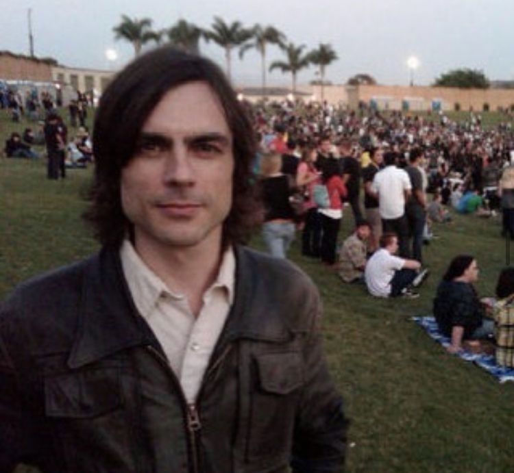 : ̗̀➛ brian bell daily ✧.* tweet media