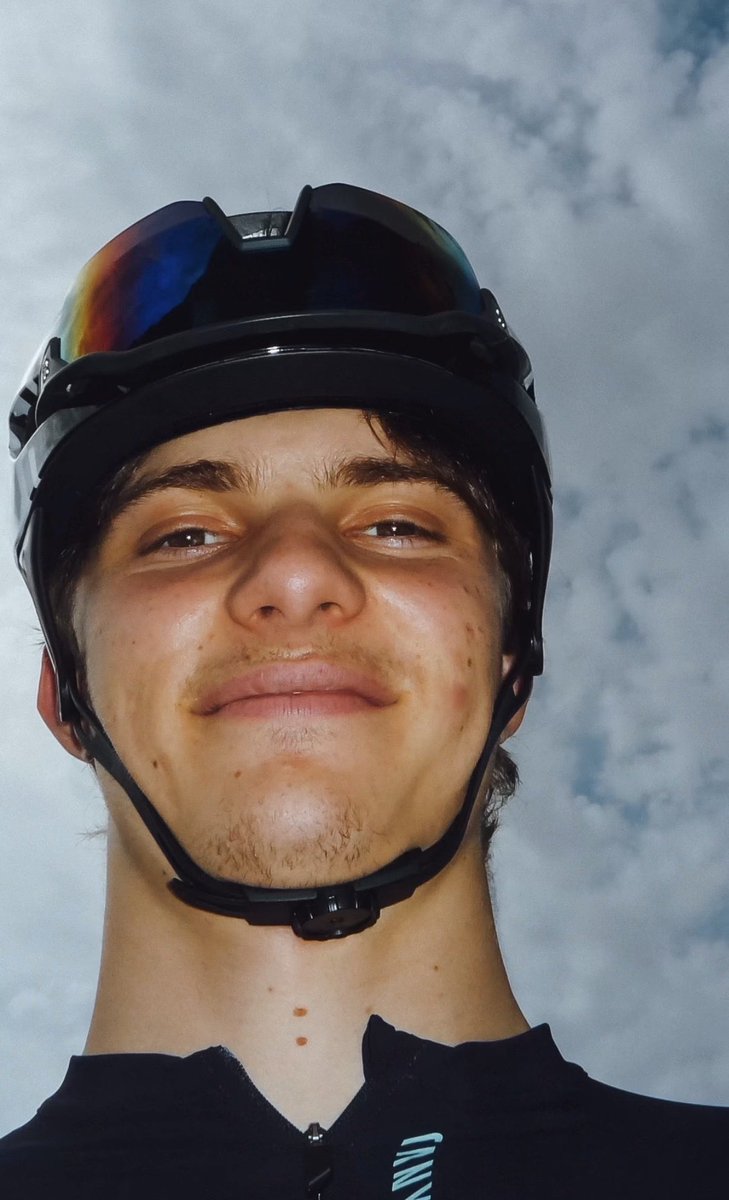 charlette tweet media