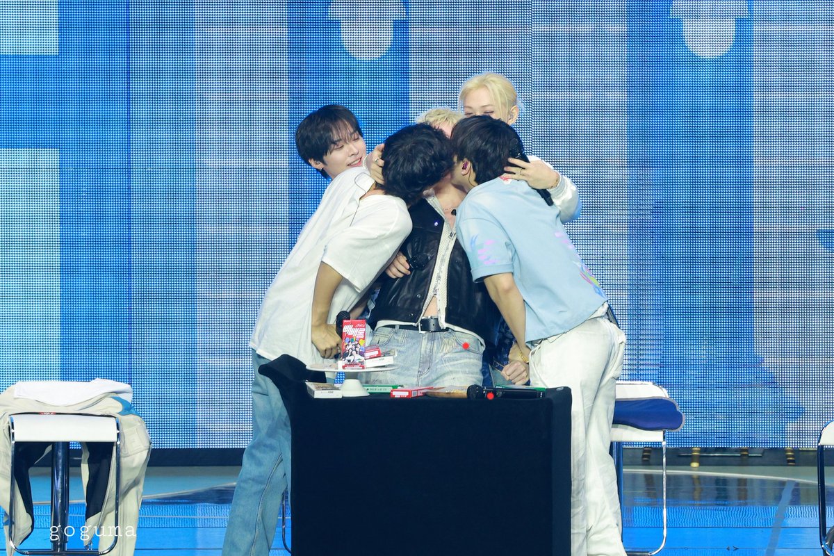 260404 스키즈 팬미팅 
#StrayKids #스트레이키즈