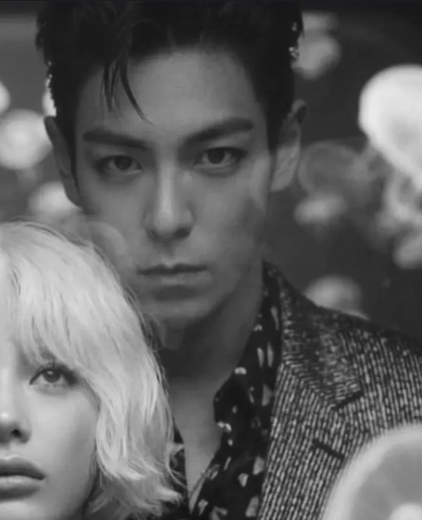 T.O.P “Another Dimension” 💜 tweet media