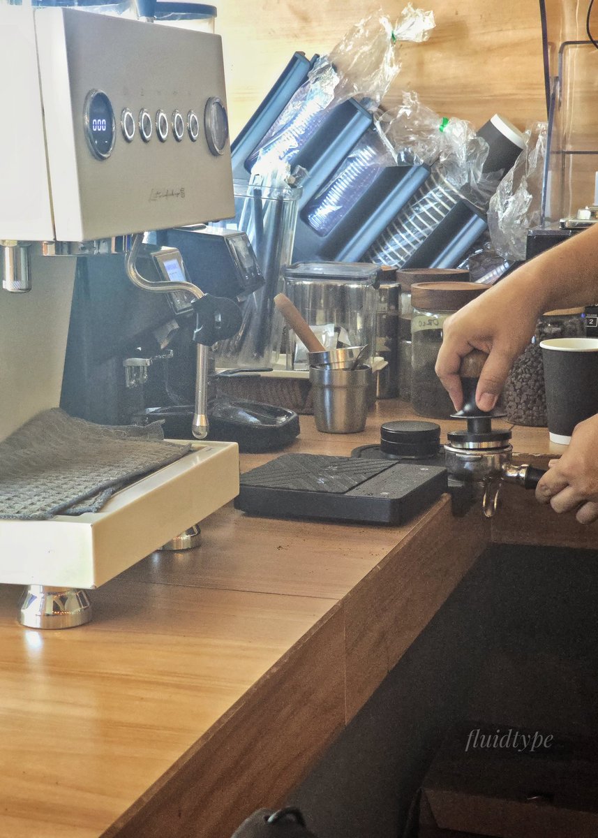 𝔇𝔢𝔢 tweet media