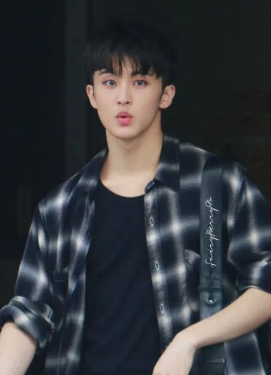 taa 🍉🐯 tweet media