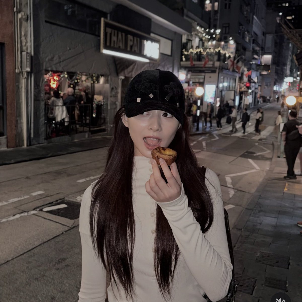 周子瑜 tweet media