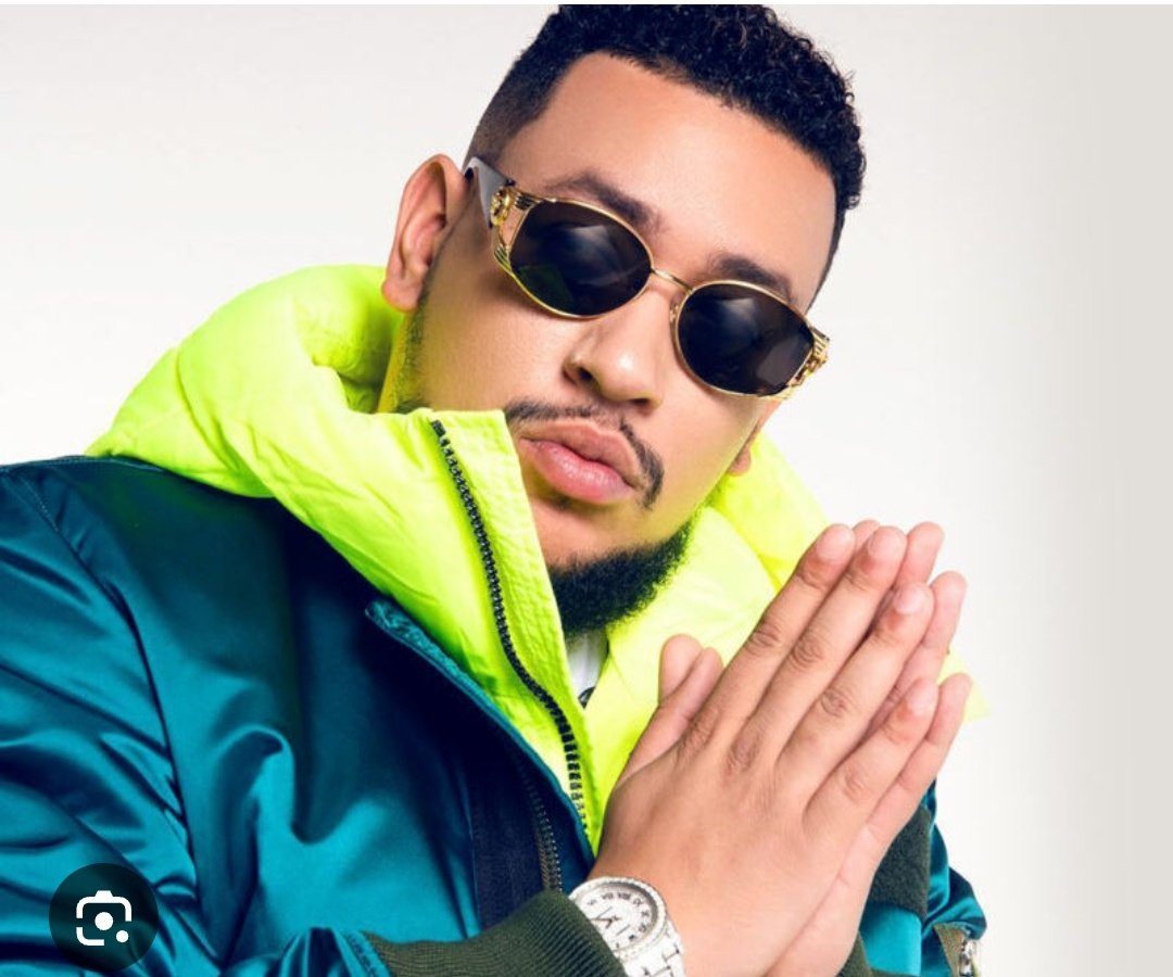 Lavish Living tweet media